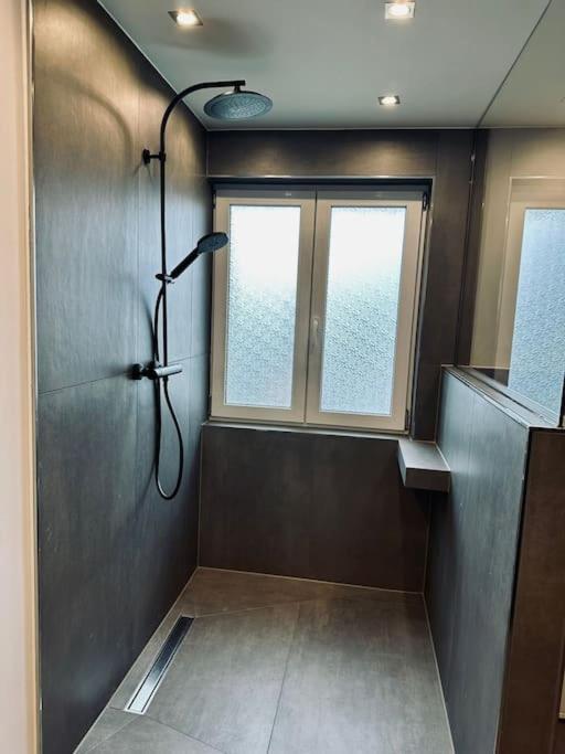 Moderne Ferienwohnung Zweifall 슈톨베르크 외부 사진