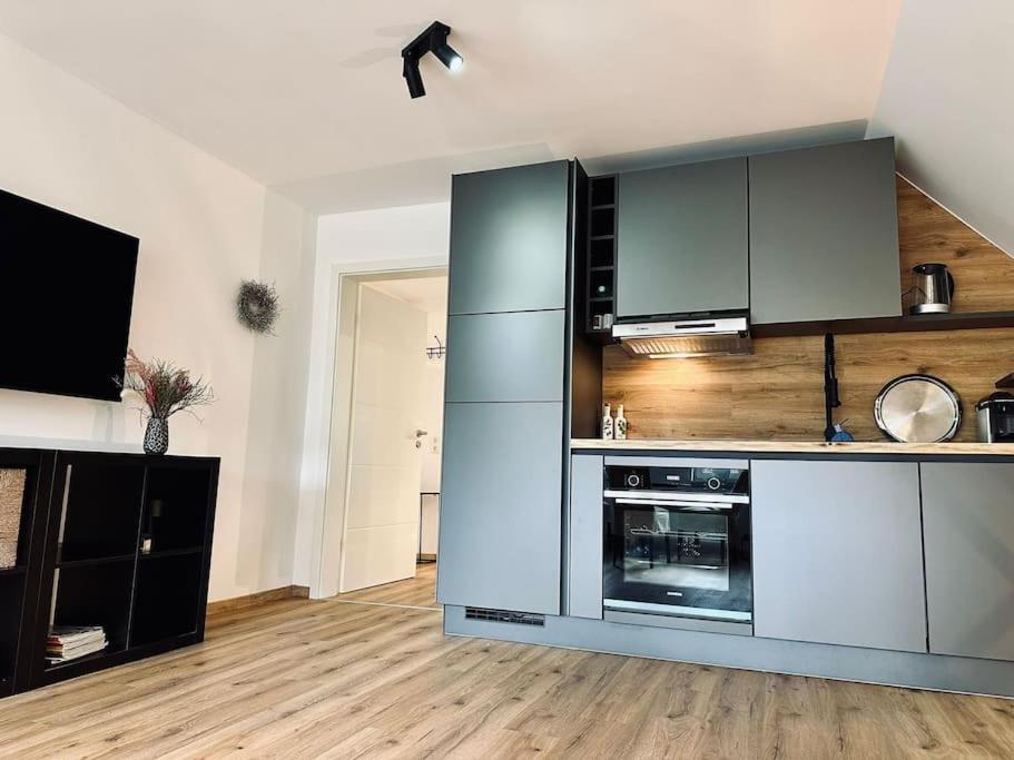 Moderne Ferienwohnung Zweifall 슈톨베르크 외부 사진