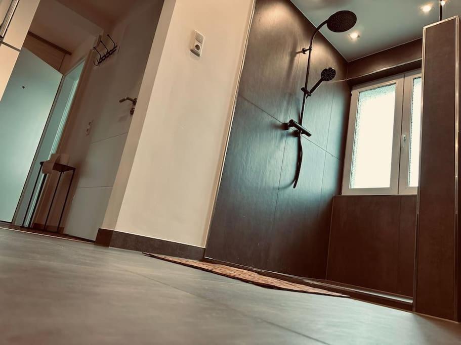 Moderne Ferienwohnung Zweifall 슈톨베르크 외부 사진