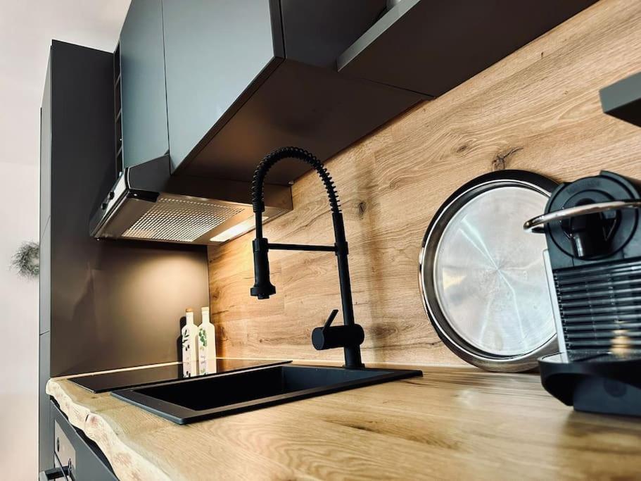 Moderne Ferienwohnung Zweifall 슈톨베르크 외부 사진